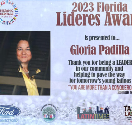 Gloria 2023 Florida Lideres Award